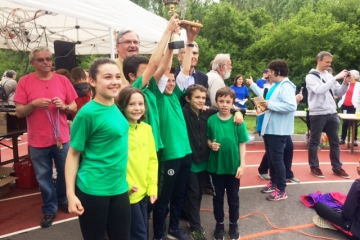 Equipe des jeunes de Grisy; vainqueurs de la 9ème Ados'lympiades