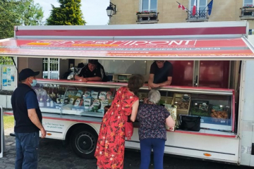 Camion itinérant " chez les pot'iront"