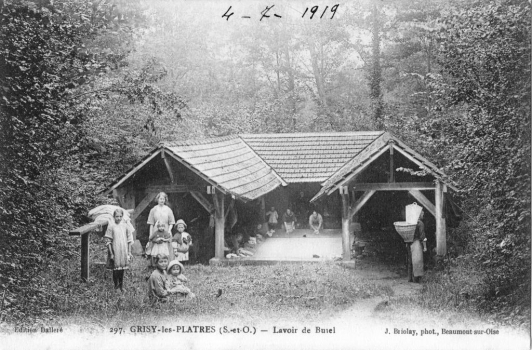 Le lavoir du Butel à Grisy-les-Plâtres.