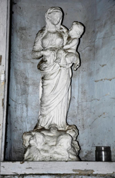 Vierge et l'enfant de Grisy-les-Plâtres
