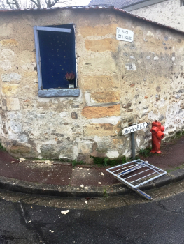 Incivilté sur la statue "La vierge et l'enfant " rue du Vexin à Grisy