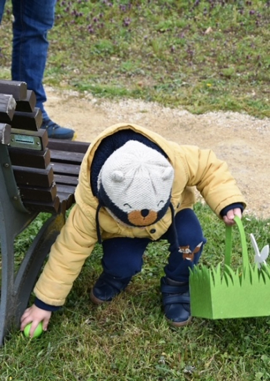 Chasse aux oeufs à Grisy 300324