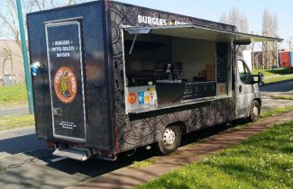 Food truck à Grisy tous les mercredis sur la place du Soleil levant en fin d'après- midi.